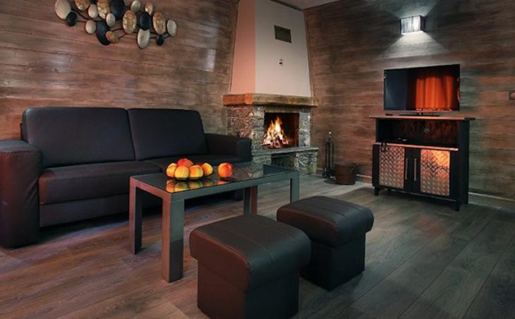 Chalet Des Neiges Hermine, Val Thorens, Lounge Area with Fireplace (3)